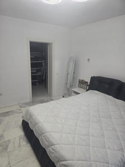 Casă individuală cu 4 camere cu Canalizare în Valu lui Traian