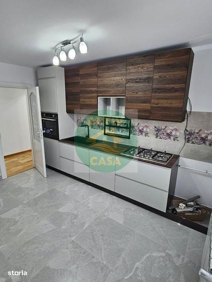 De vanzare apartament cu 3camere zonaHotel - 1