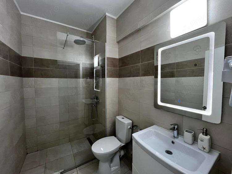 Garsonieră decomandată în Central