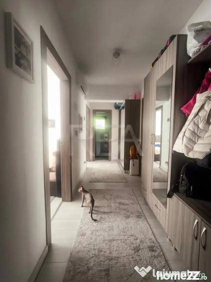 Apartament cu 4 camere decomandat, mobilat în Politehnica
