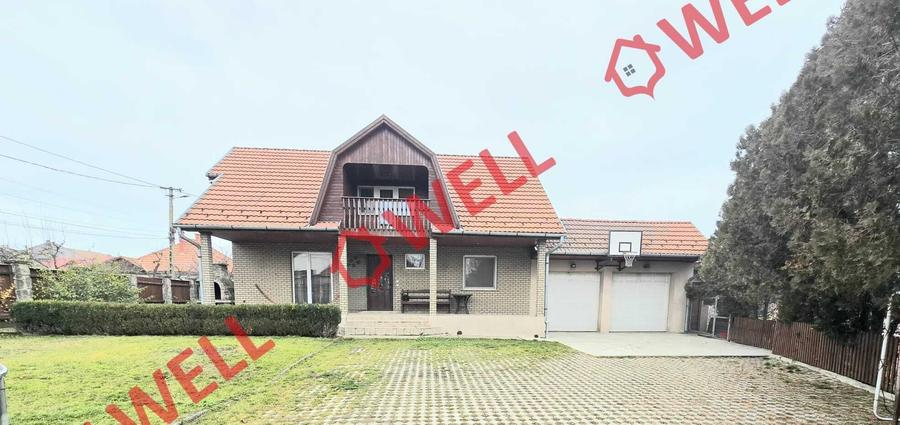 Casă cu 5 camere cu Teren 565 Mp în Târgu Secuiesc