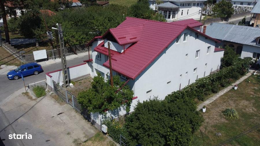 Casă cu 4 camere în Zigoneni