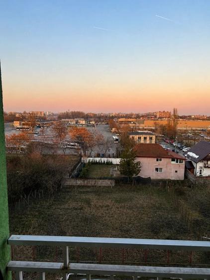 Garsonieră decomandată în Unirii