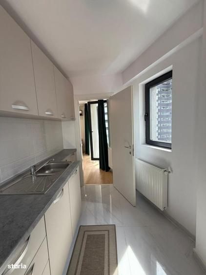 Apartament cu 3 camere, mobilat în Băneasa