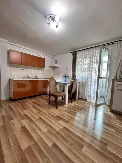 Apartament cu 2 camere semidecomandat în Decebal