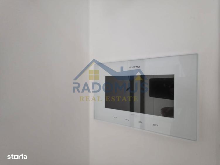 Apartament cu 3 camere, mobilat în 9 Mai