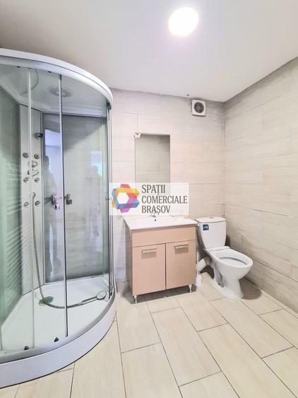 Spațiu comercial, de 300 mp, în Noua