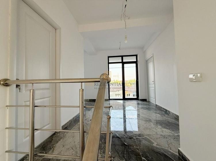 Casă individuală cu 5 camere cu Canalizare în Apărătorii Patriei