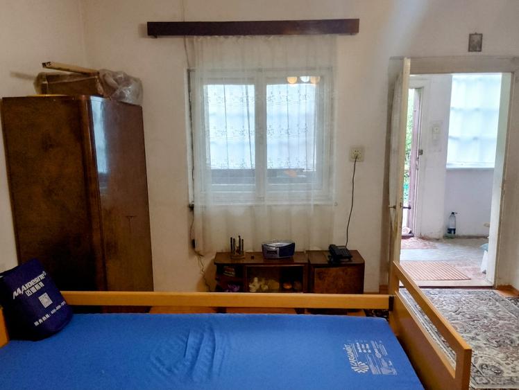 Casă individuală cu 2 camere cu Canalizare în Telegrafului