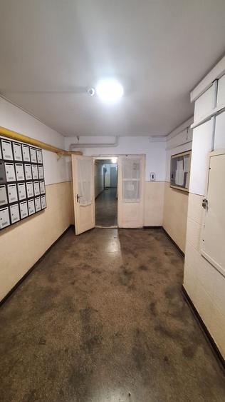 Apartament cu 2 camere decomandat în Casa de Cultură