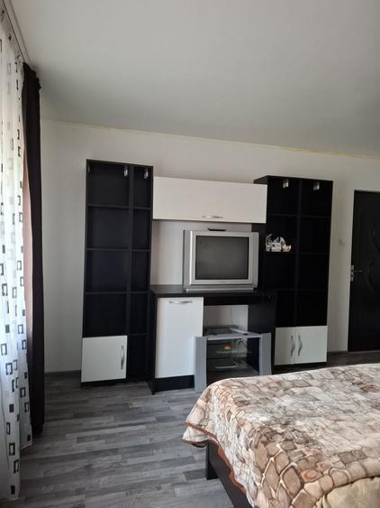Garsonieră decomandată în Siderurgiștilor