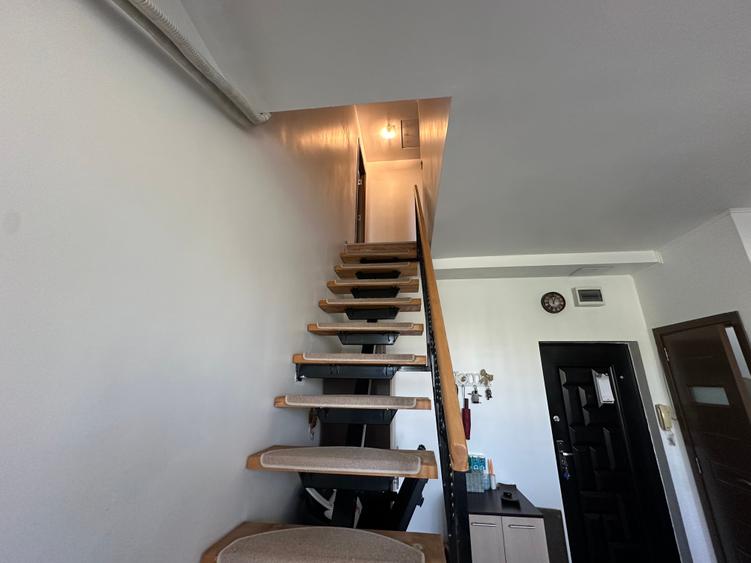 Apartament cu 3 camere decomandat în Brâncoveanu