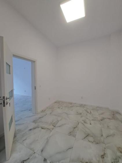 Spațiu comercial, de 45 mp, în Tineretului