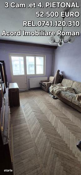 Apartament cu 3 camere decomandat în Central