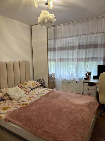 Apartament cu 3 camere decomandat în Rogerius