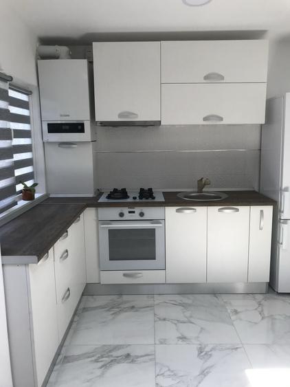 Apartament cu 2 camere decomandat în Griviței