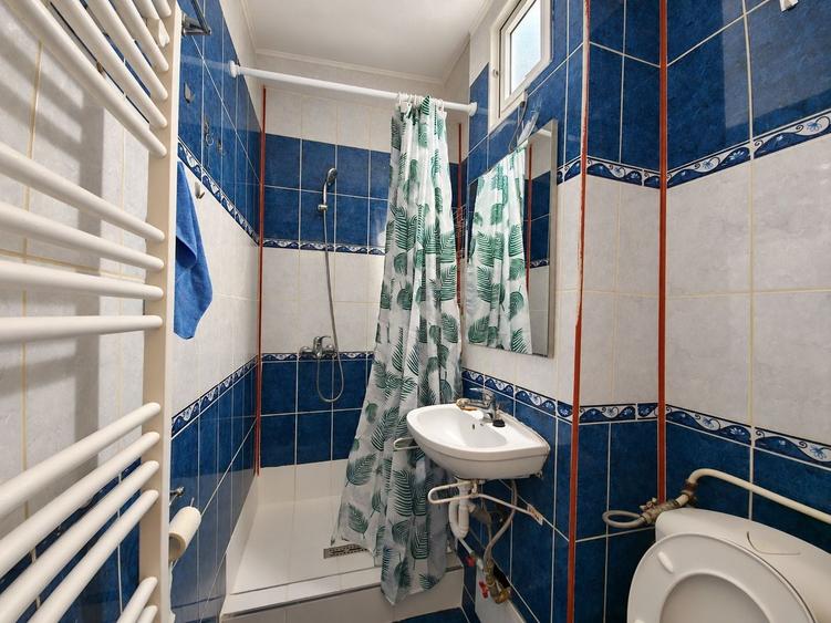 Apartament cu 2 camere semidecomandat, mobilat în Mănăștur