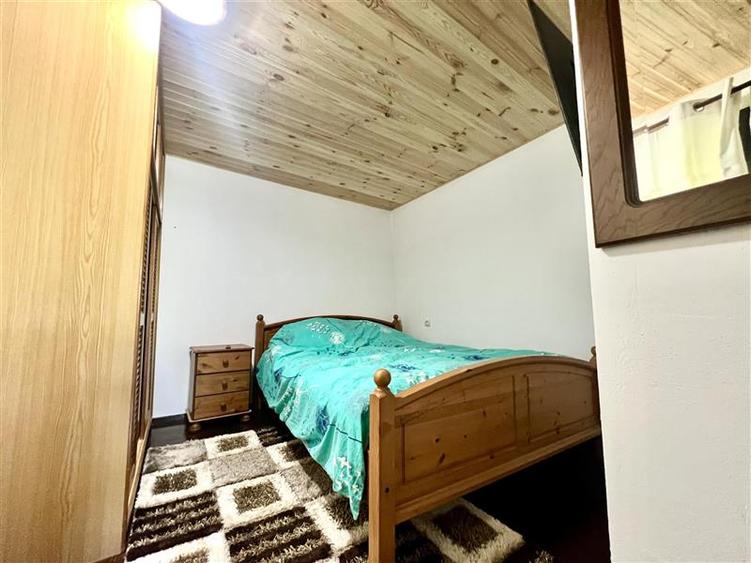 Casă individuală cu 2 camere cu Teren 1000 Mp în Probota