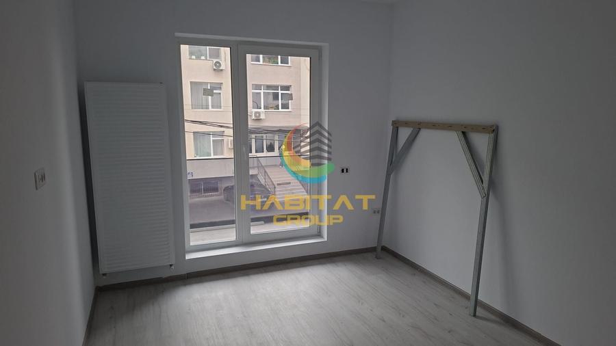 Apartament cu 2 camere decomandat în Berceni