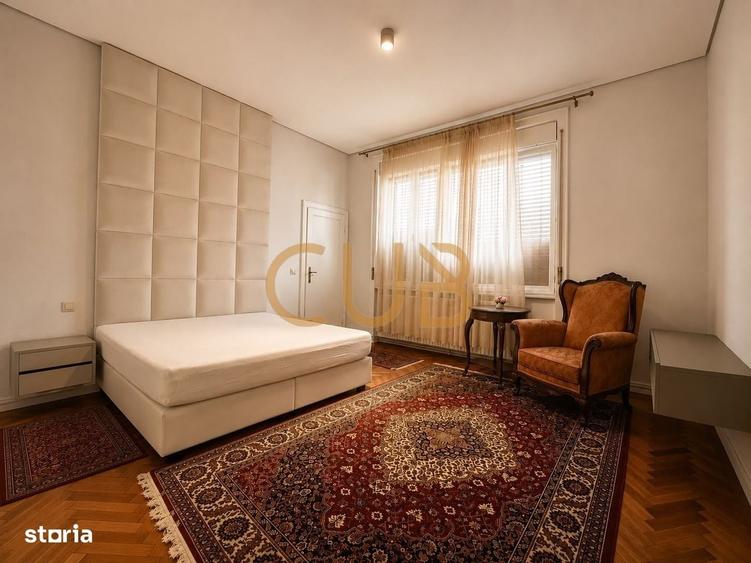 Apartament cu 4 camere în Central