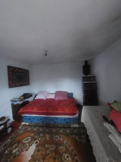 Casă cu 3 camere în Timișeni