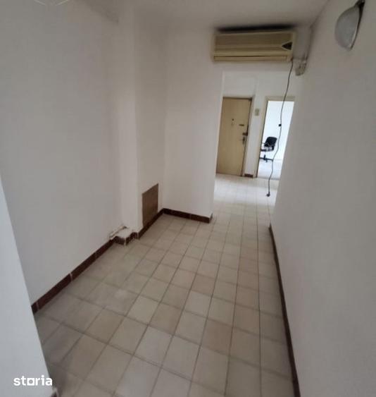Apartament cu 3 camere decomandat în 13 Septembrie