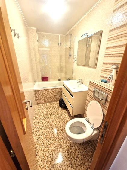 Apartament cu 2 camere decomandat în Drumul Sării