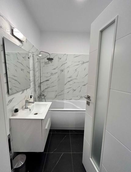 Apartament cu 2 camere decomandat, mobilat în Sisești