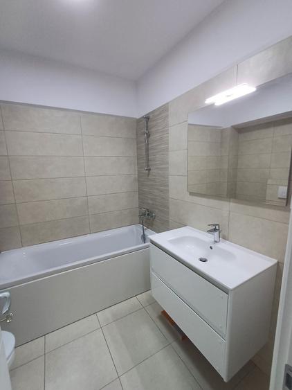 Ofer spre inchiriere apartament 2 camere ,loc de parcare Conest Ozana - 8