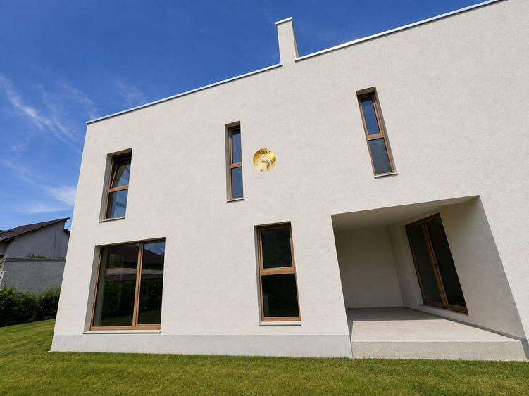 Duplex cu 4 camere cu Canalizare în Otopeni