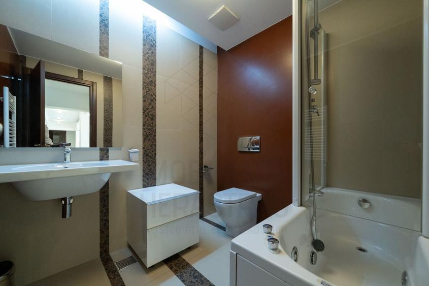 Apartament cu 4 camere decomandat în Șoseaua Nordului