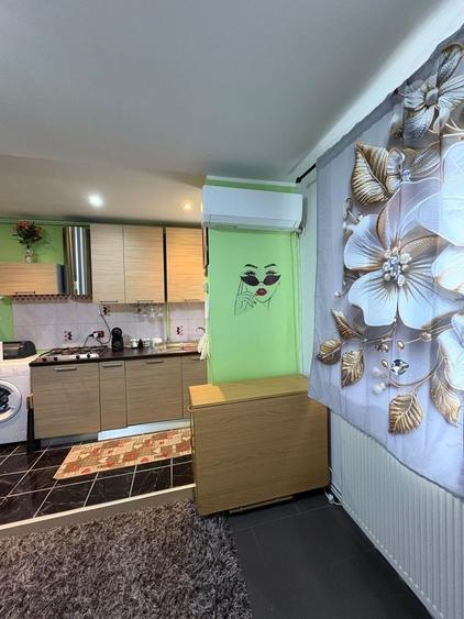 Apartament cu 2 camere în Coman