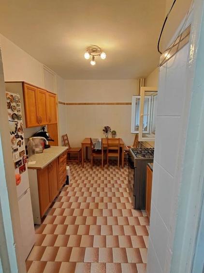 Apartament cu 2 camere semidecomandat în Obor