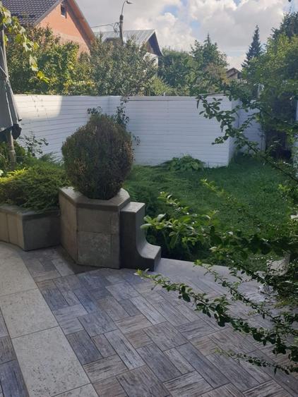 Casă cu 4 camere cu Teren 300 Mp în Central