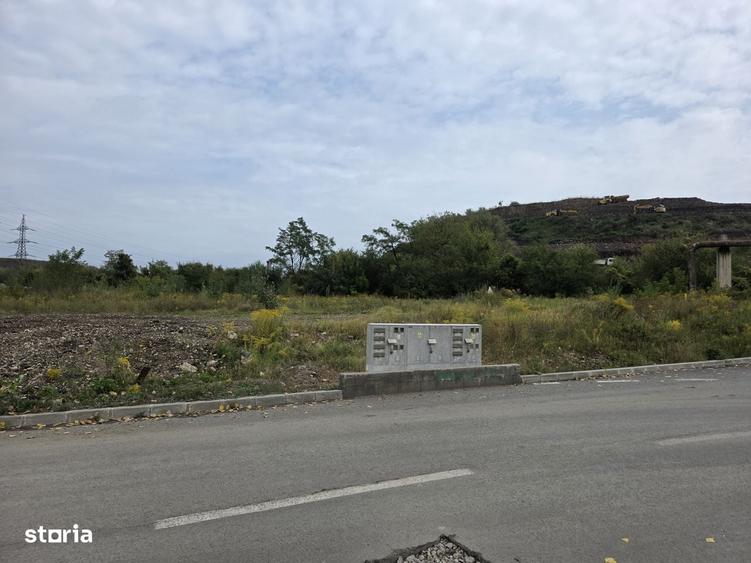 Teren industrial comercial Coresi Bilka comision cumparare 0. - 5