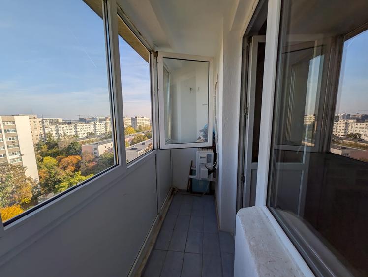 Apartament cu 2 camere decomandat în Drumul Taberei