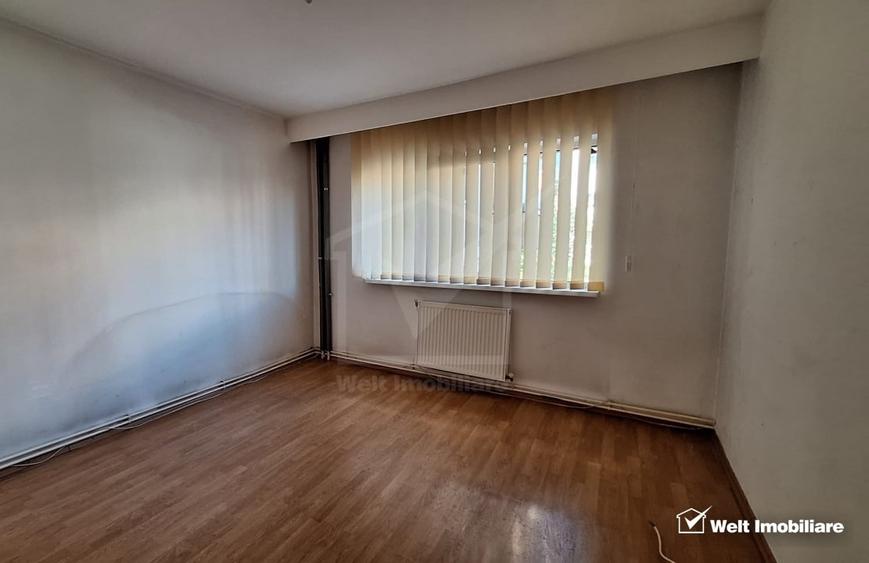 Apartament cu 3 camere decomandat în Zorilor