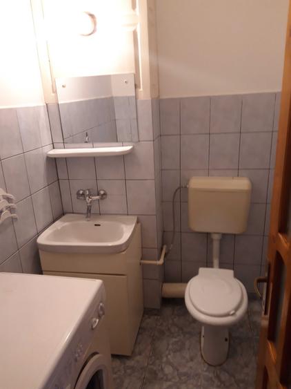 Inchiriez apartament 3 camere - 3