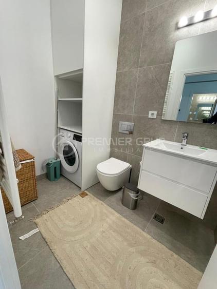 Apartament cu 2 camere decomandat în Podu Roș
