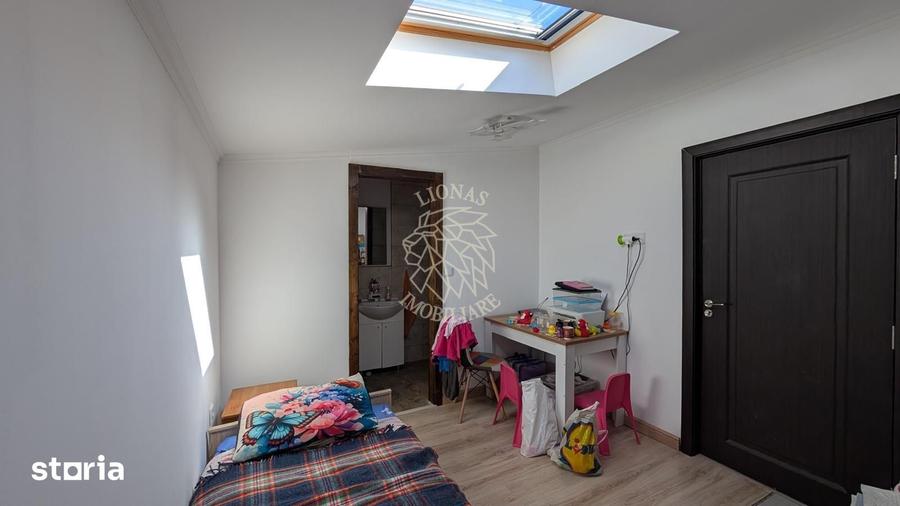 Casă cu 3 camere cu Teren 280 Mp în Central