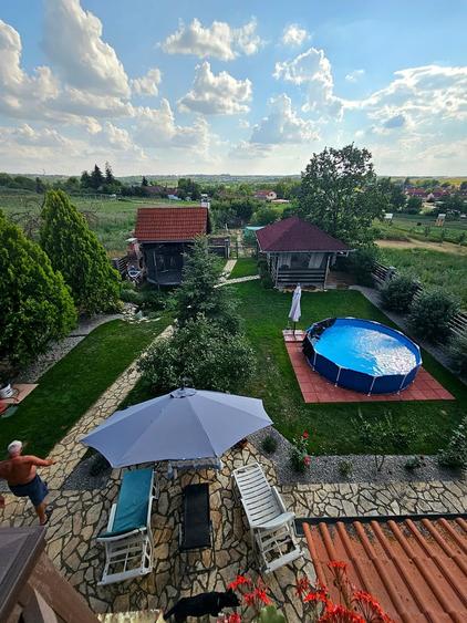 Casă individuală cu 6 camere cu Piscina în Paleu