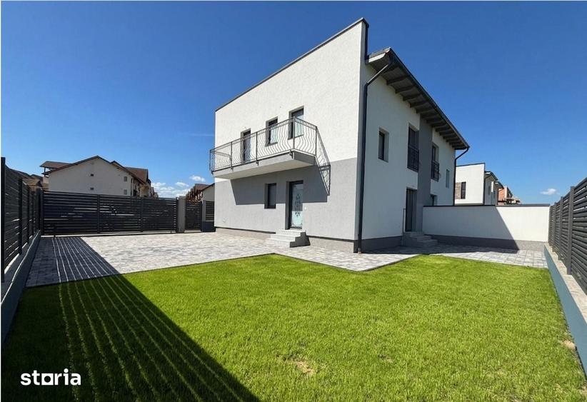 Casă cu 4 camere cu Teren 220 Mp în Central