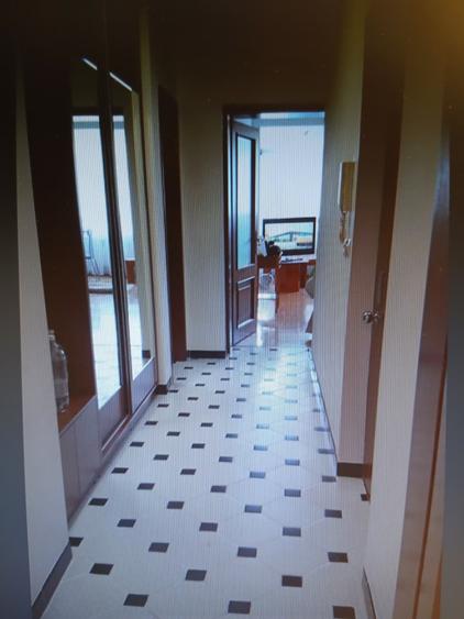 Apartament cu 3 camere decomandat în Primăverii