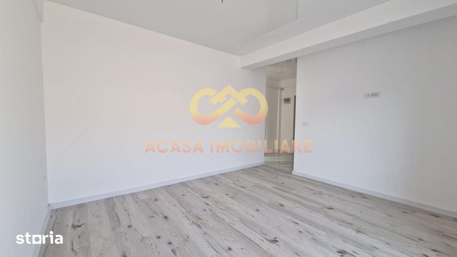 Garsonieră decomandată în Bucium