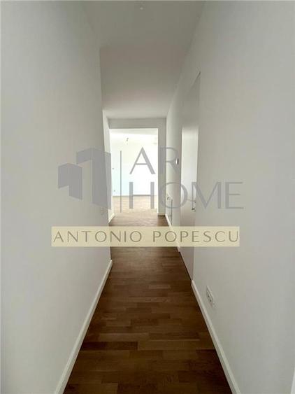 Apartament cu 3 camere decomandat în Gheorghe Doja