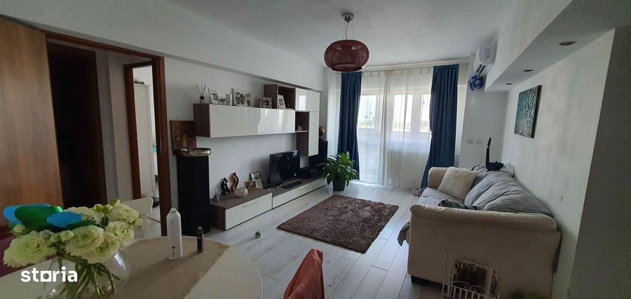 Apartament cu 3 camere, mobilat în Vitan