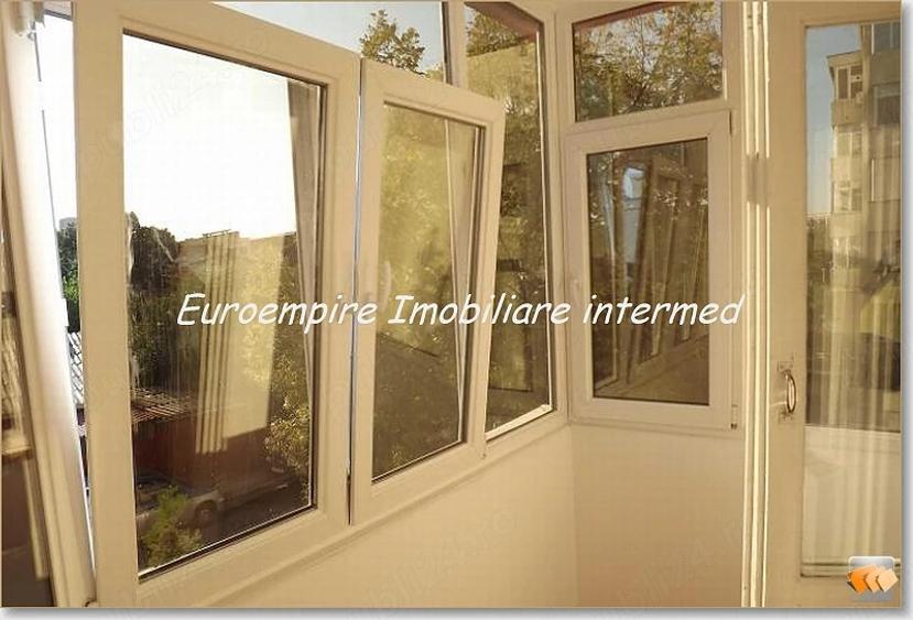 Apartament cu 2 camere decomandat, mobilat în Dacia