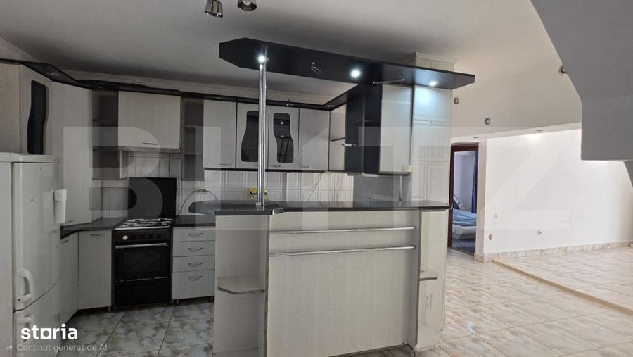 Apartament cu 4 camere în Lucian Blaga