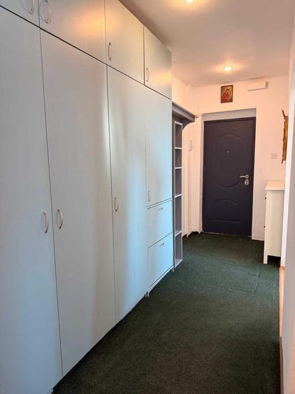 Apartament cu 2 camere decomandat în Ultracentral