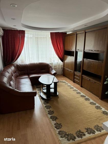 Apartament cu 3 camere, mobilat în Ultracentral